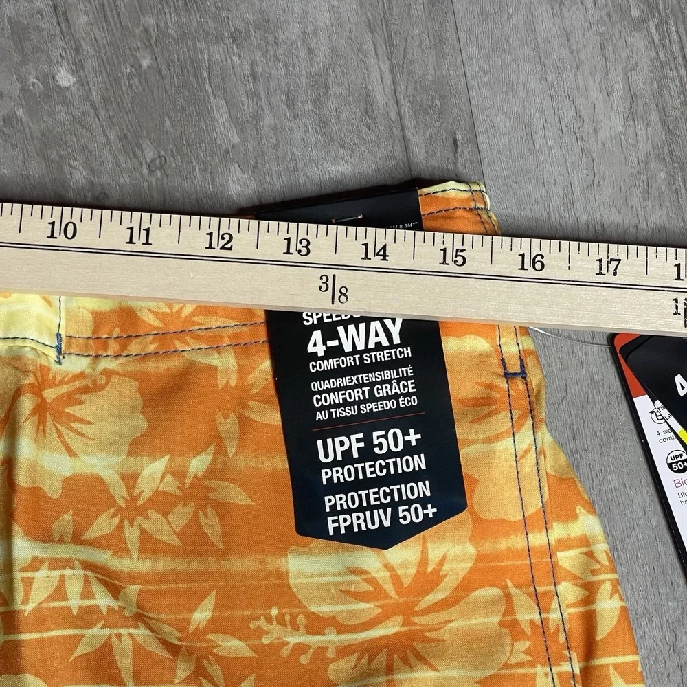 Speedo Swim trunks Size Large 4-Way Comfort Stretch UPF 50+‎ Z-360